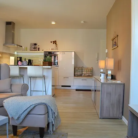 App Glueck Am Mit 1 Sz Und Balkon, Strandnah By Unsere Urlaubszeit Apartament